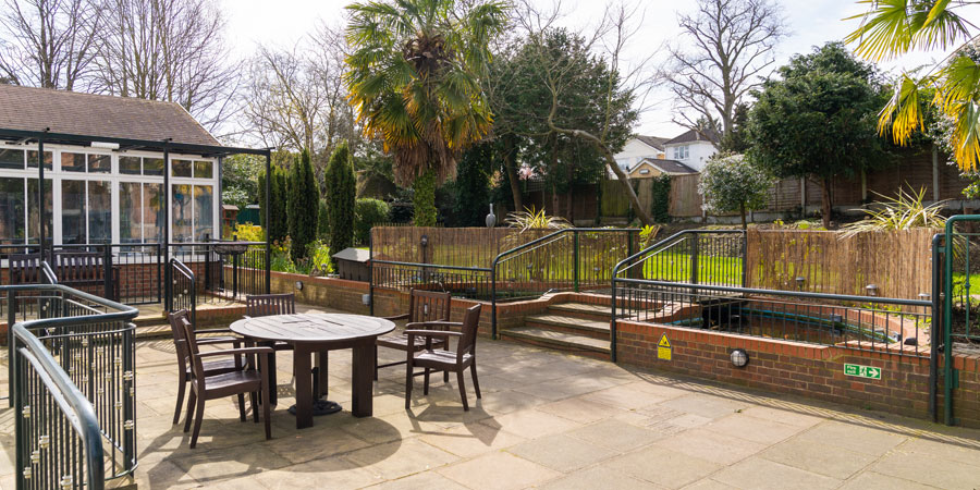 Care Home Near Me - Shenfield - Brentwood - Old Shenfield Place